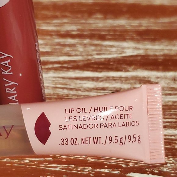 Rose Pink Matte + Shine Lip Set - Limited Edition Mary Kay - Picture 10 of 13